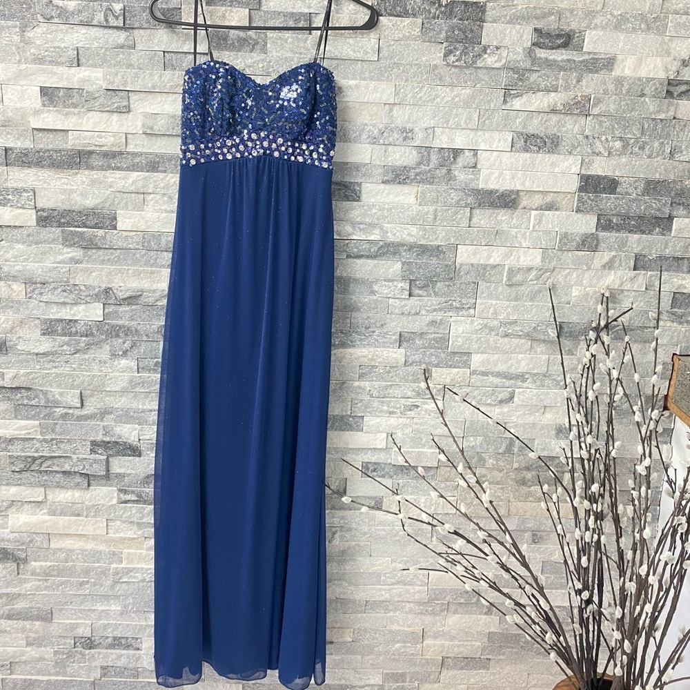 NWT Speechless navy blue evening dress size 5